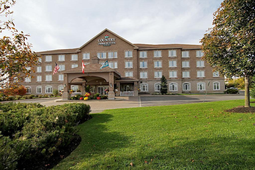 Fairfield Inn & Suites By Marriott Ottawa Kanata Exterior photo