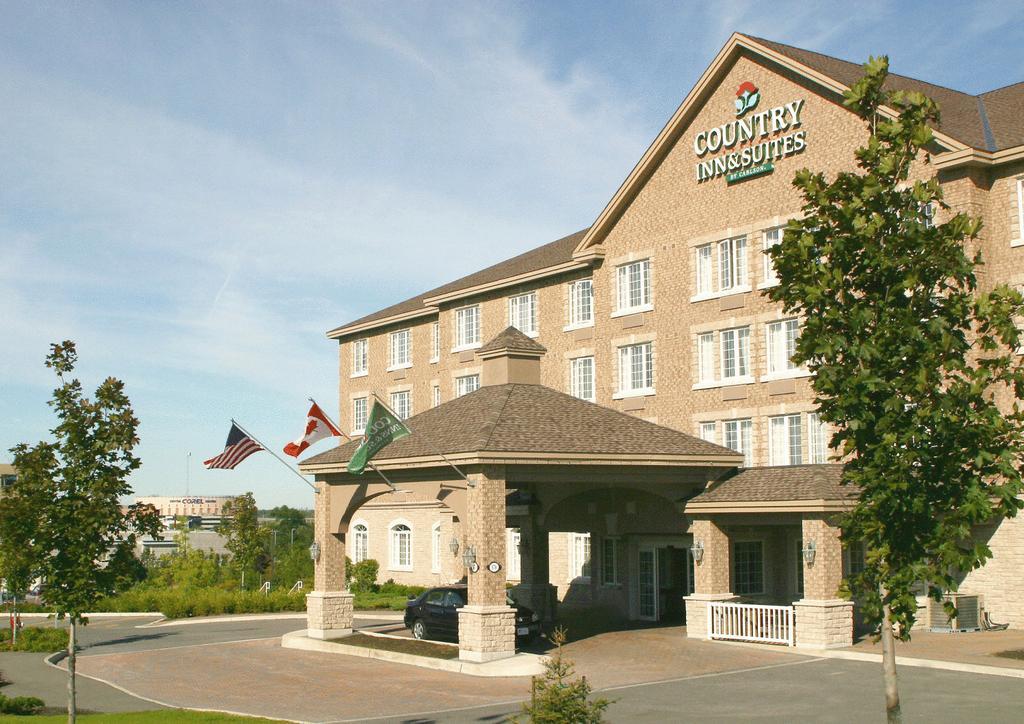 Fairfield Inn & Suites By Marriott Ottawa Kanata Exterior photo